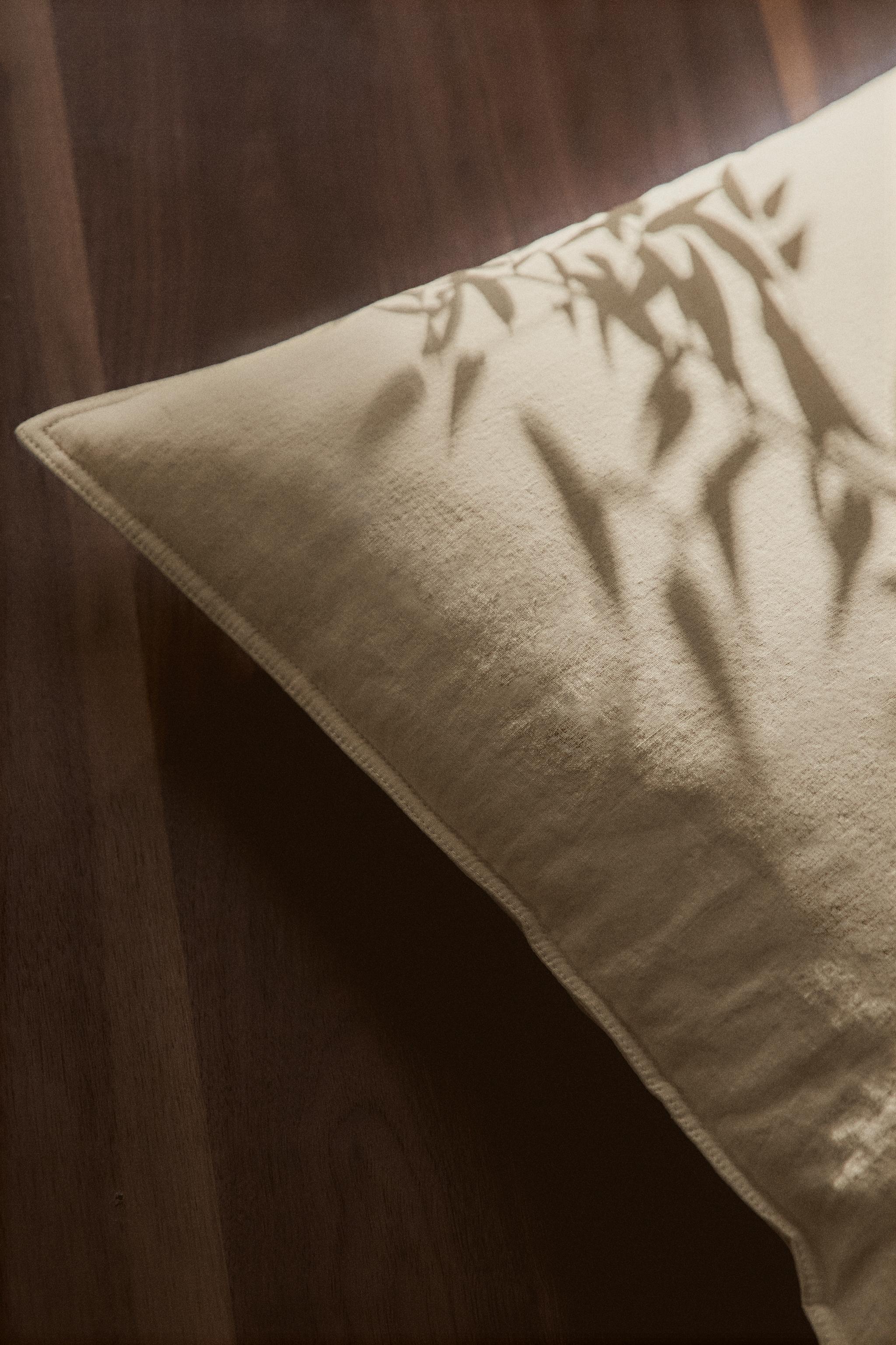 HOUSSE DE COUSSIN LIN ET COTON